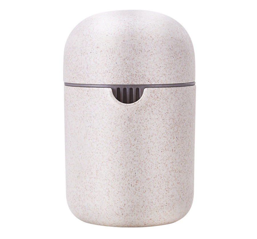 Manual  Citrus Juicer and Portable Fruit  Blender
